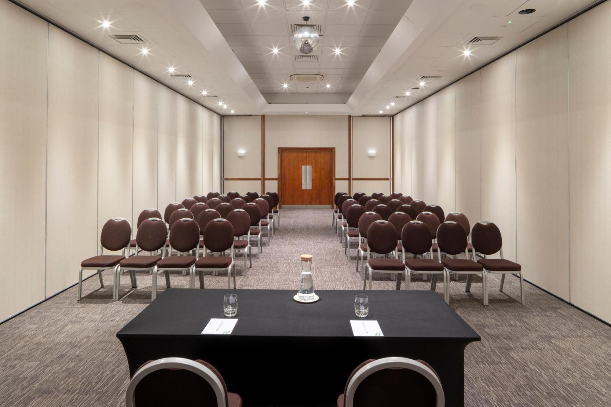 Holiday Inn Leicester City By Ihg Exterior foto